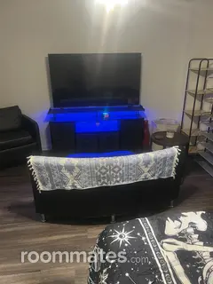 Room for rent in Richmond, VA $900, townhouse