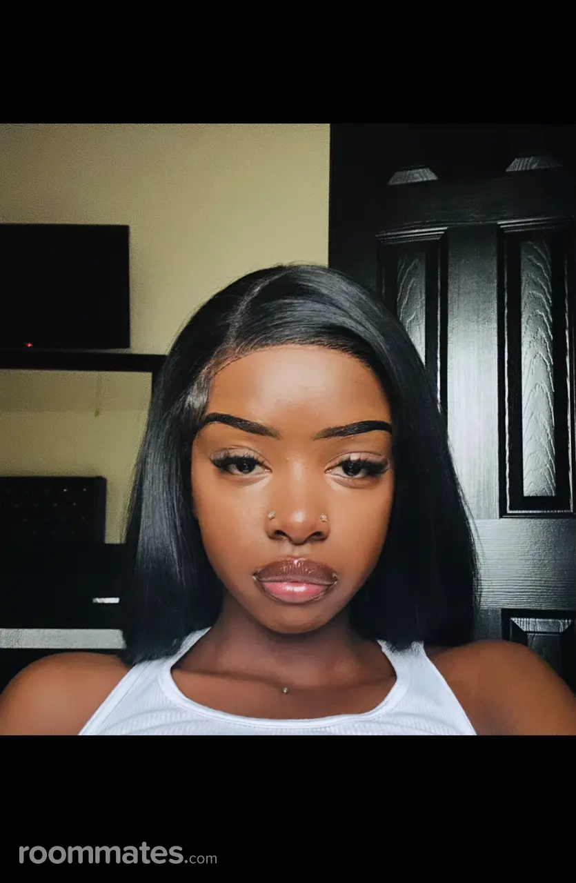 Profile photo 11 of 11