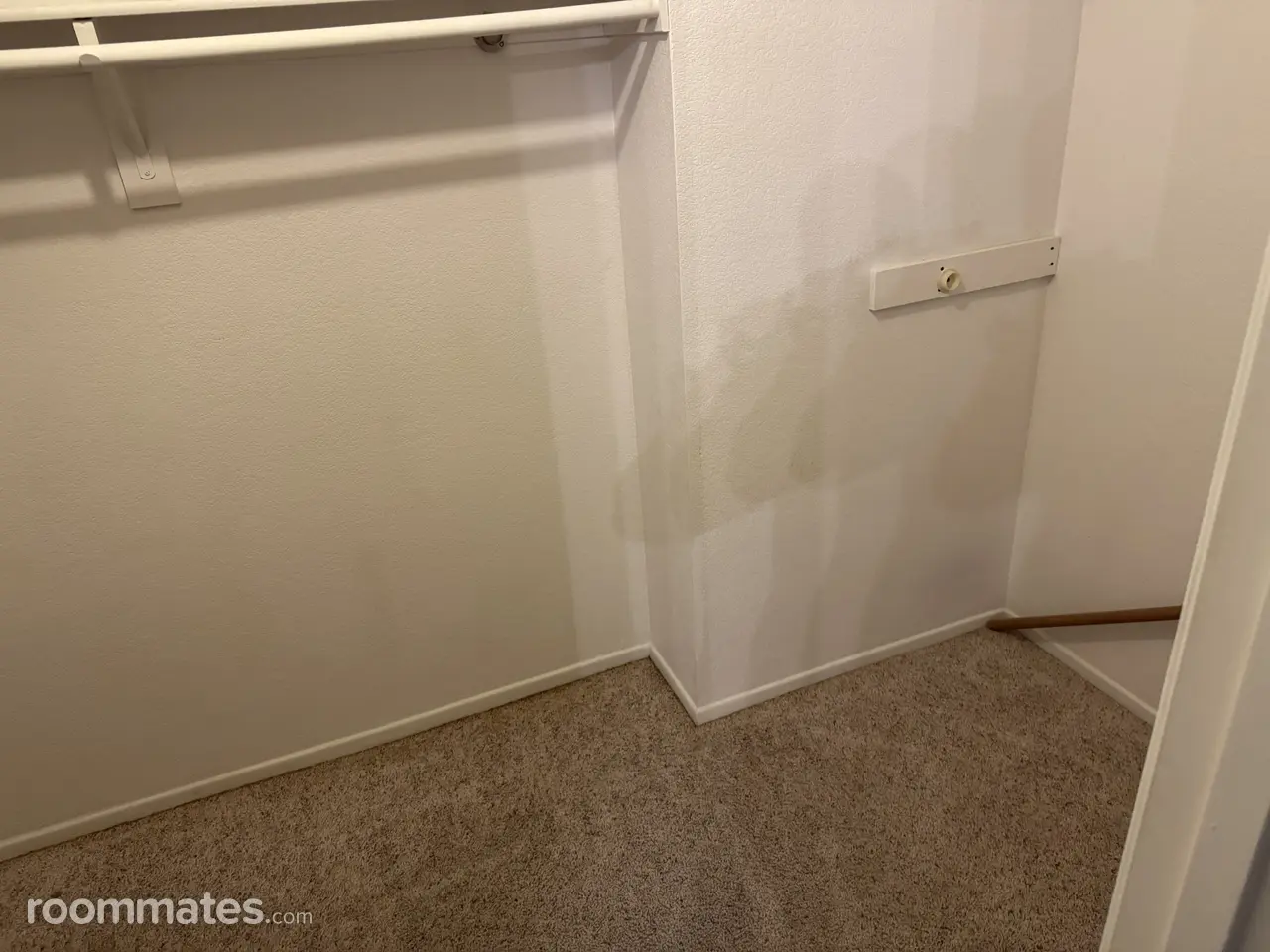 Profile photo 1 of 10