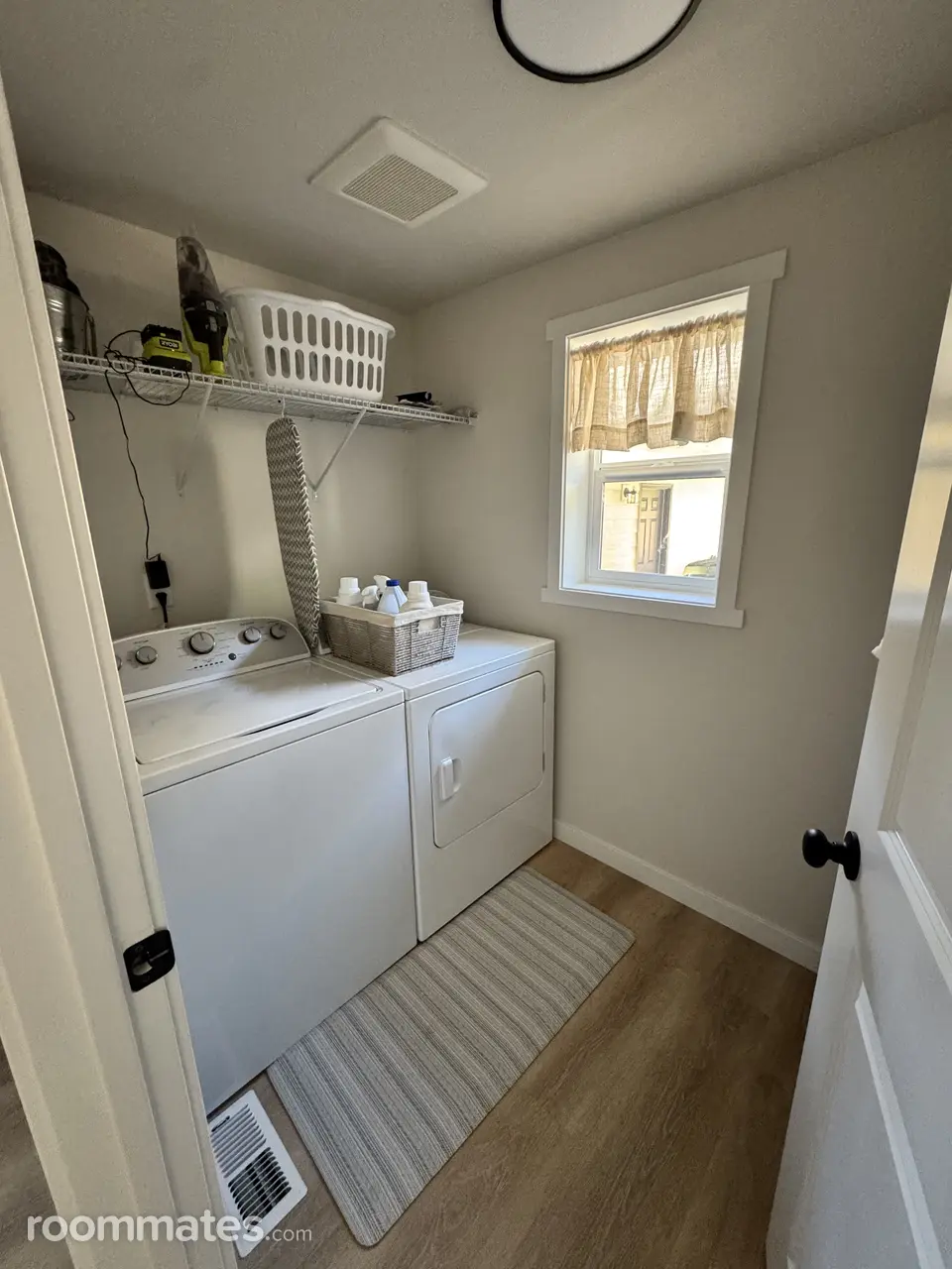 Profile photo 6 of 11