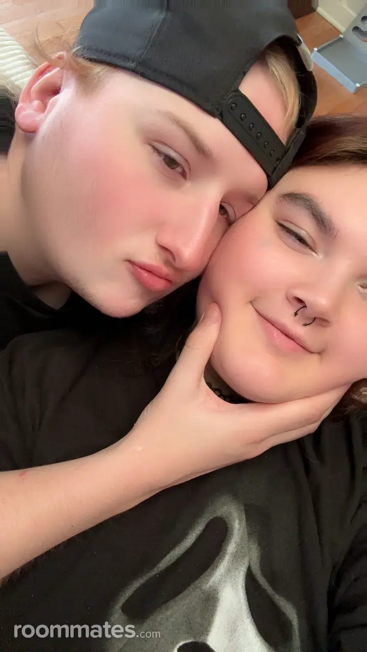 Profile photo 1 of 1