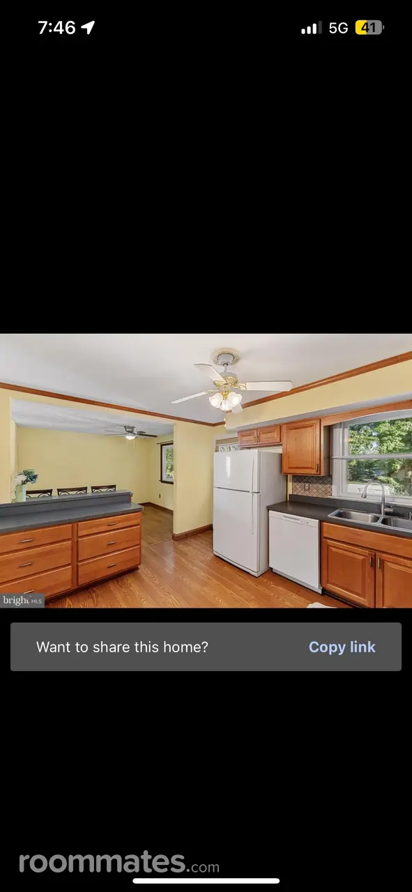 Profile photo 8 of 10