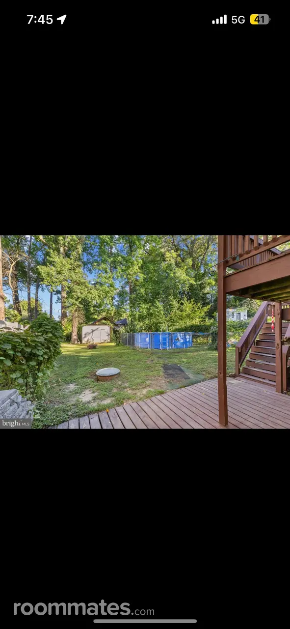 Profile photo 9 of 10