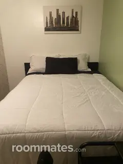 Room for rent in Phoenix, AZ $700, house