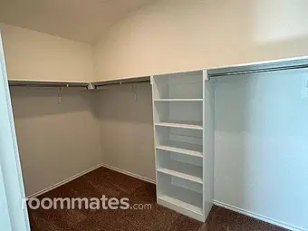 Room for rent in Austin, TX $1000, townhouse