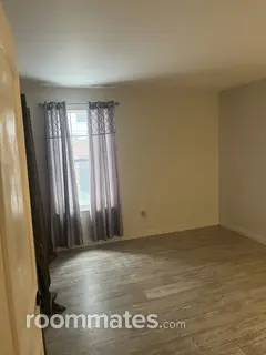 Room for rent in St. Louis, MO $750, house