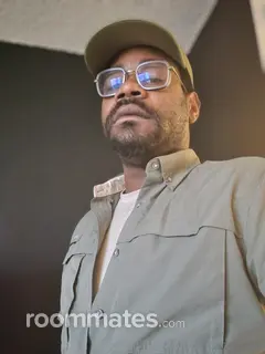 Roommate looking Des Moines, IA, $700