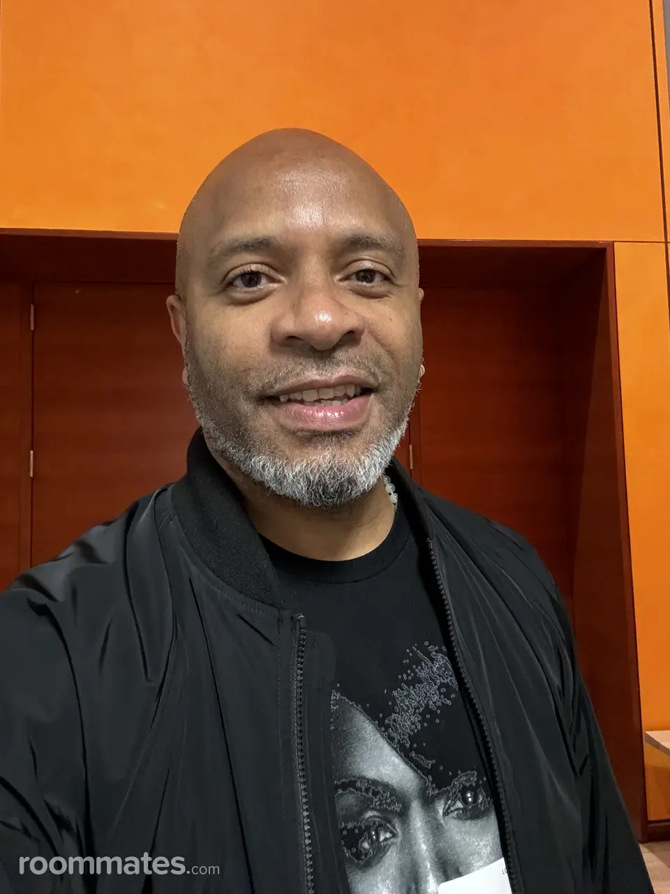 Profile photo 12 of 12