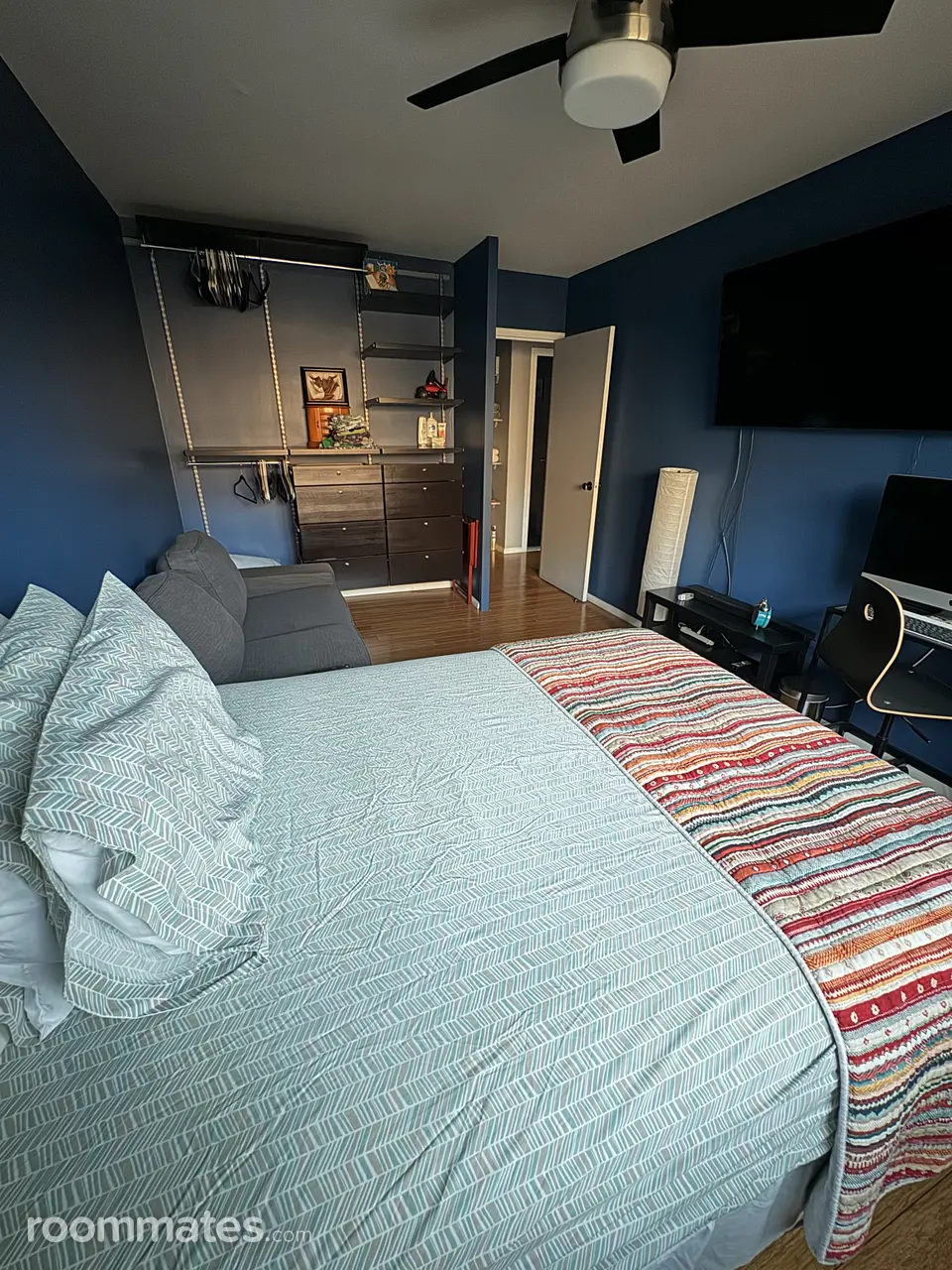 Profile photo 2 of 12