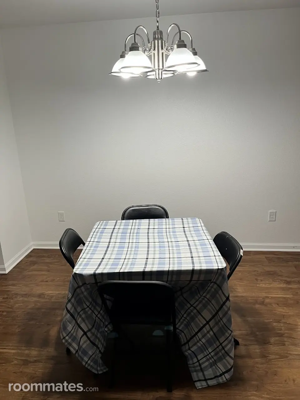 Profile photo 2 of 6