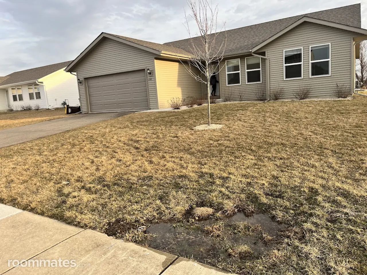 Profile photo 3 of 6