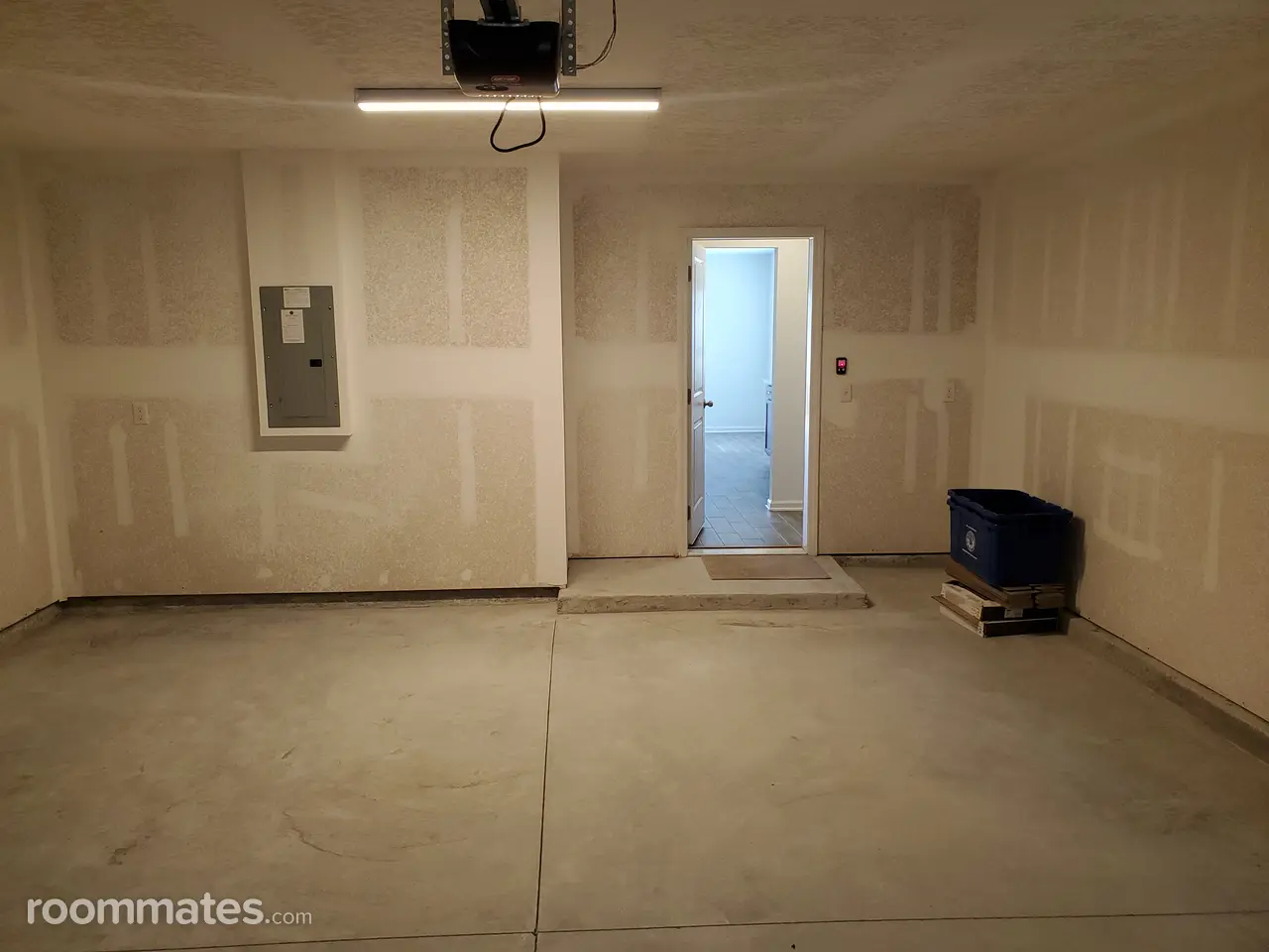 Profile photo 2 of 8