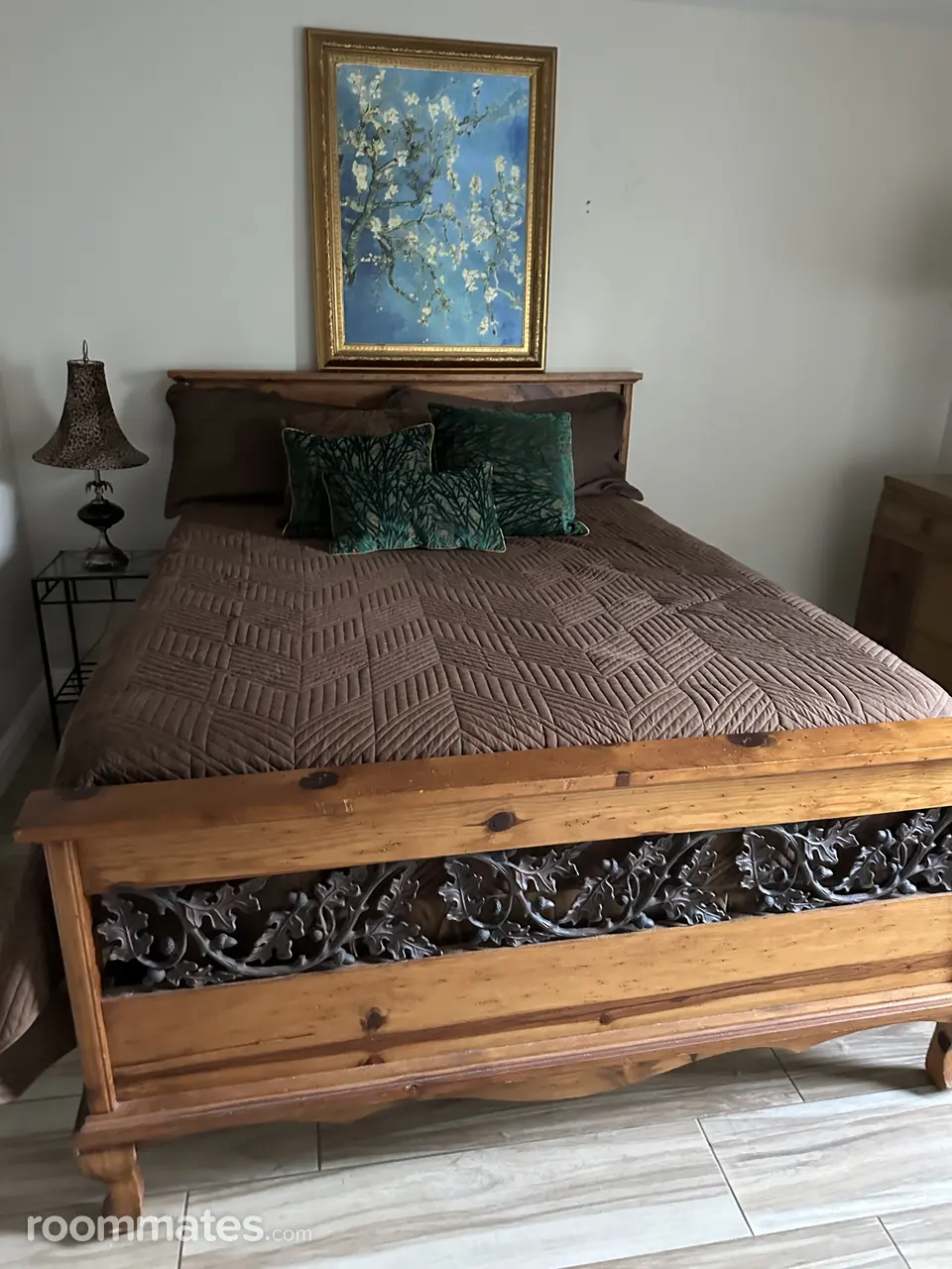 Profile photo 3 of 7