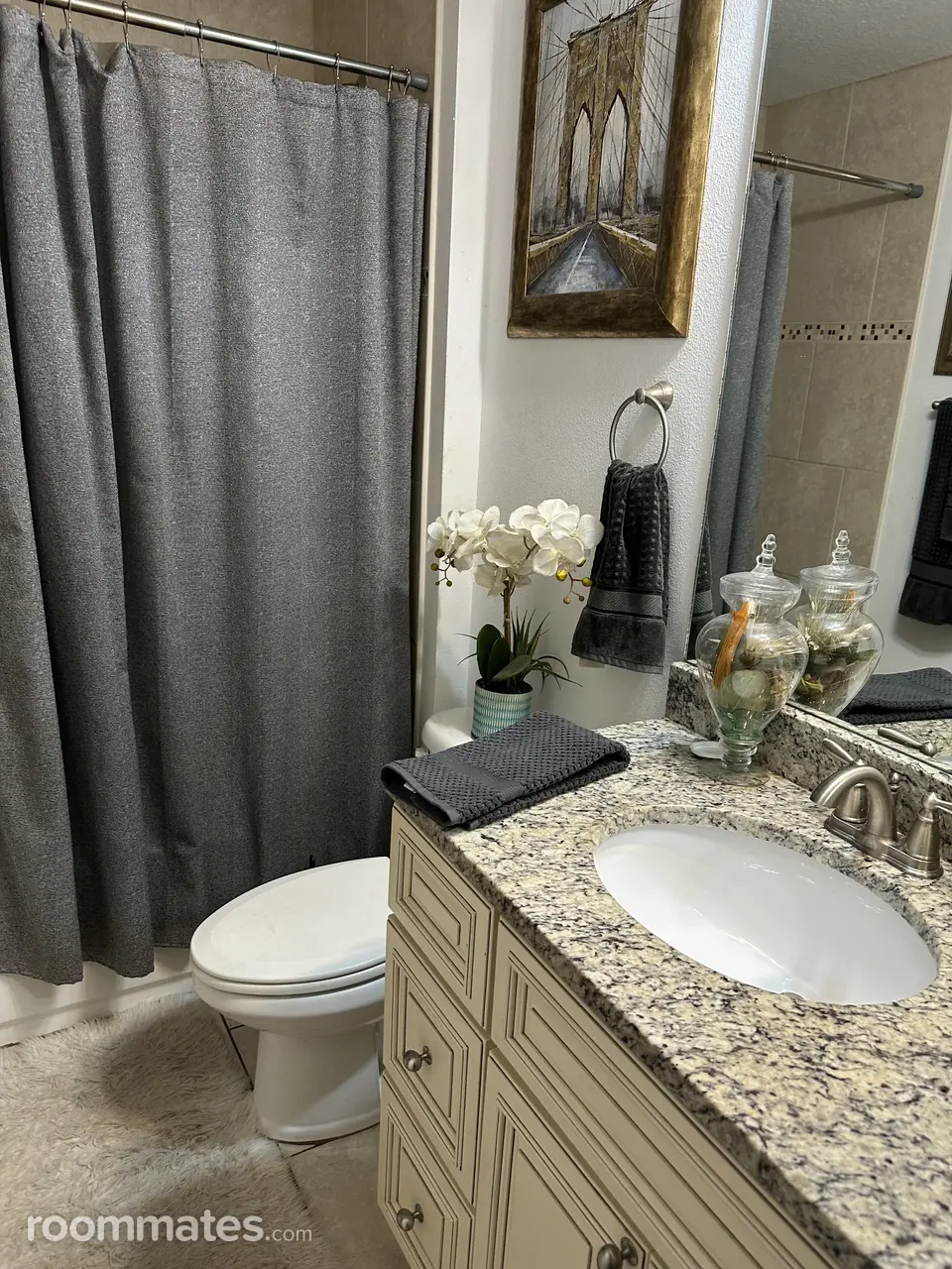 Profile photo 1 of 7