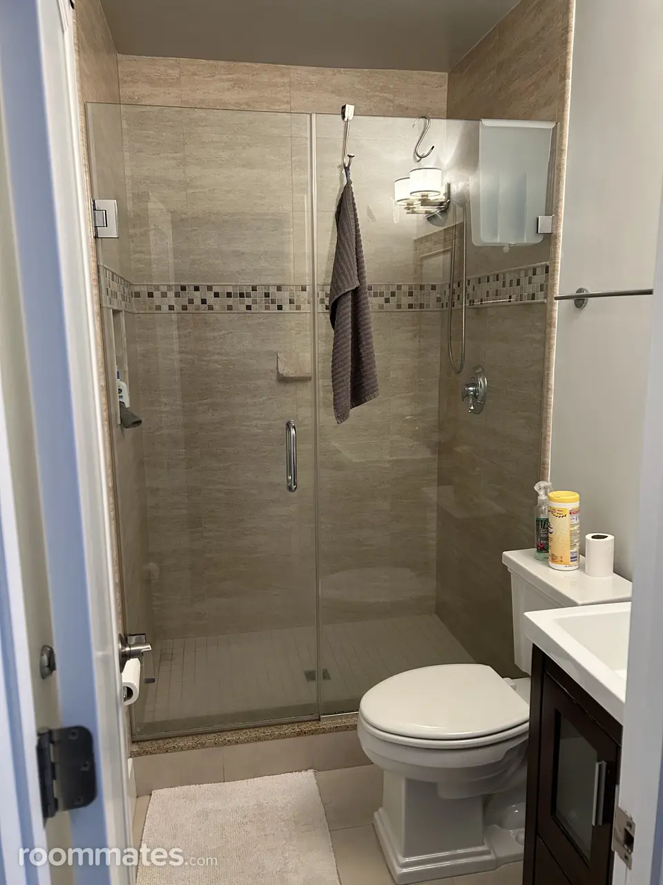 Profile photo 8 of 11