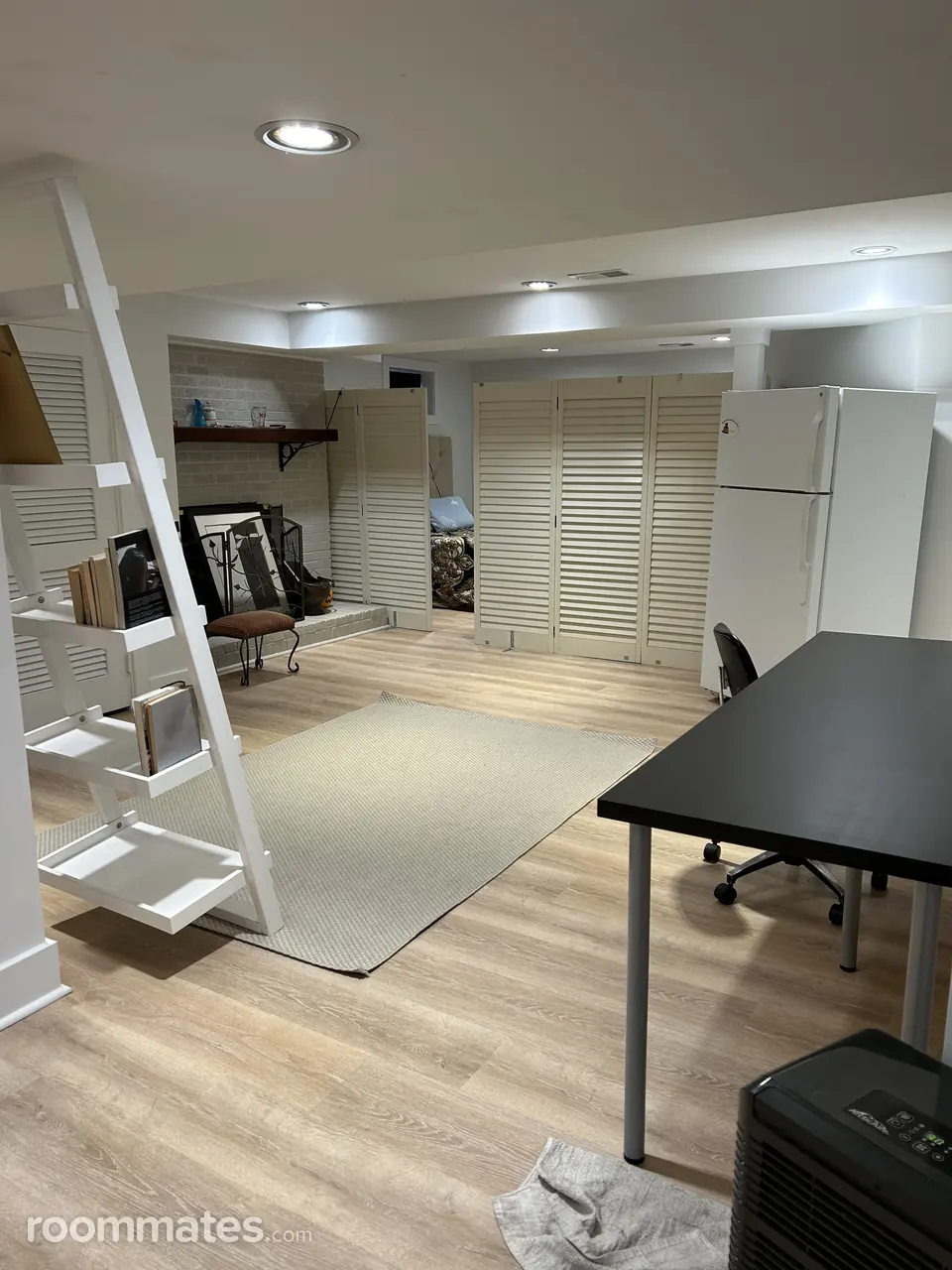 Profile photo 10 of 11