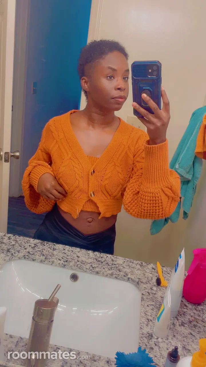 Profile photo 1 of 2