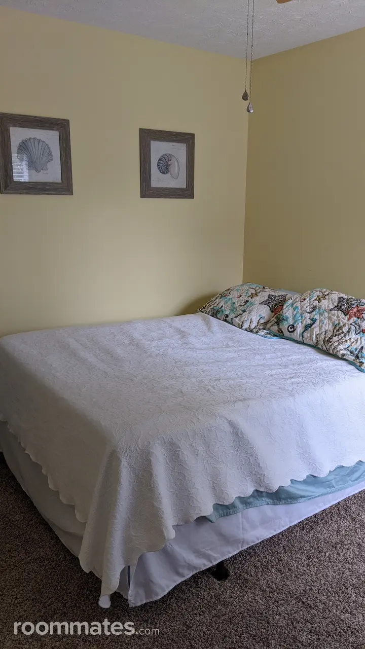 Profile photo 7 of 9