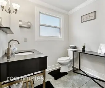 Room for rent in New Orleans, LA $700, house