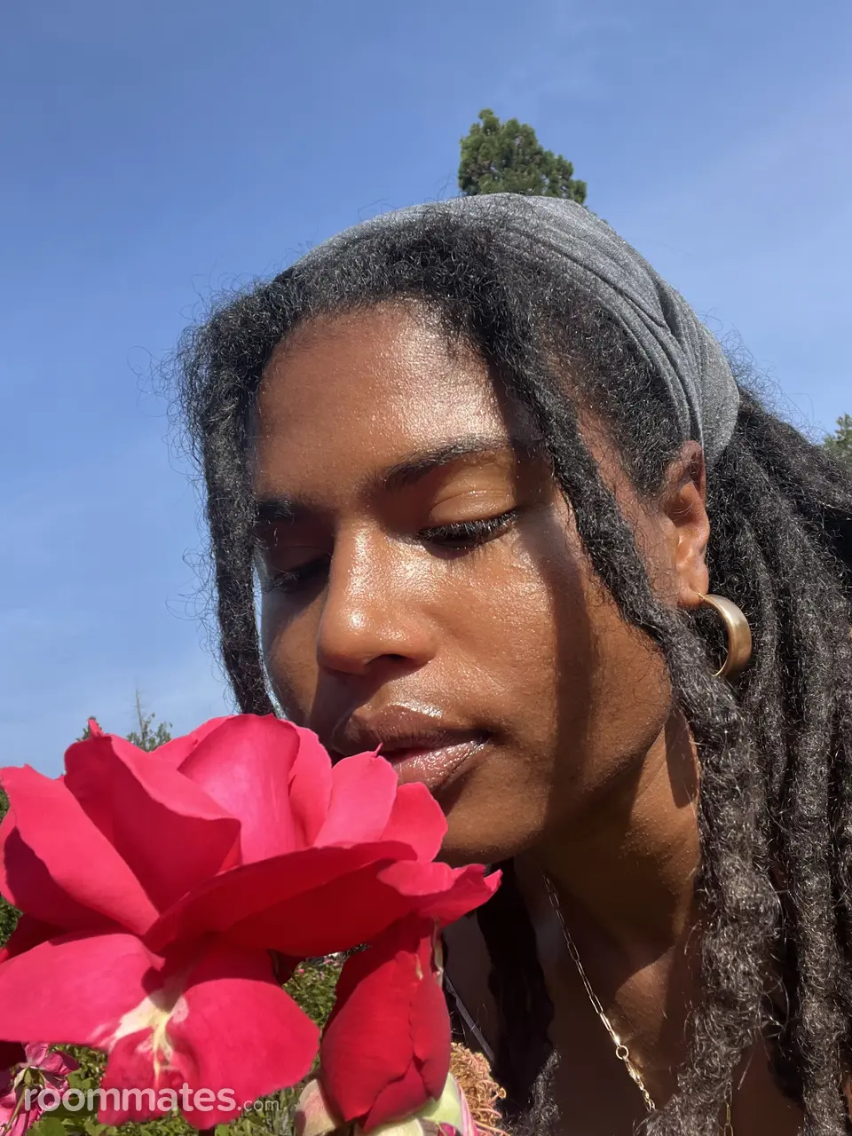 Profile photo 13 of 18