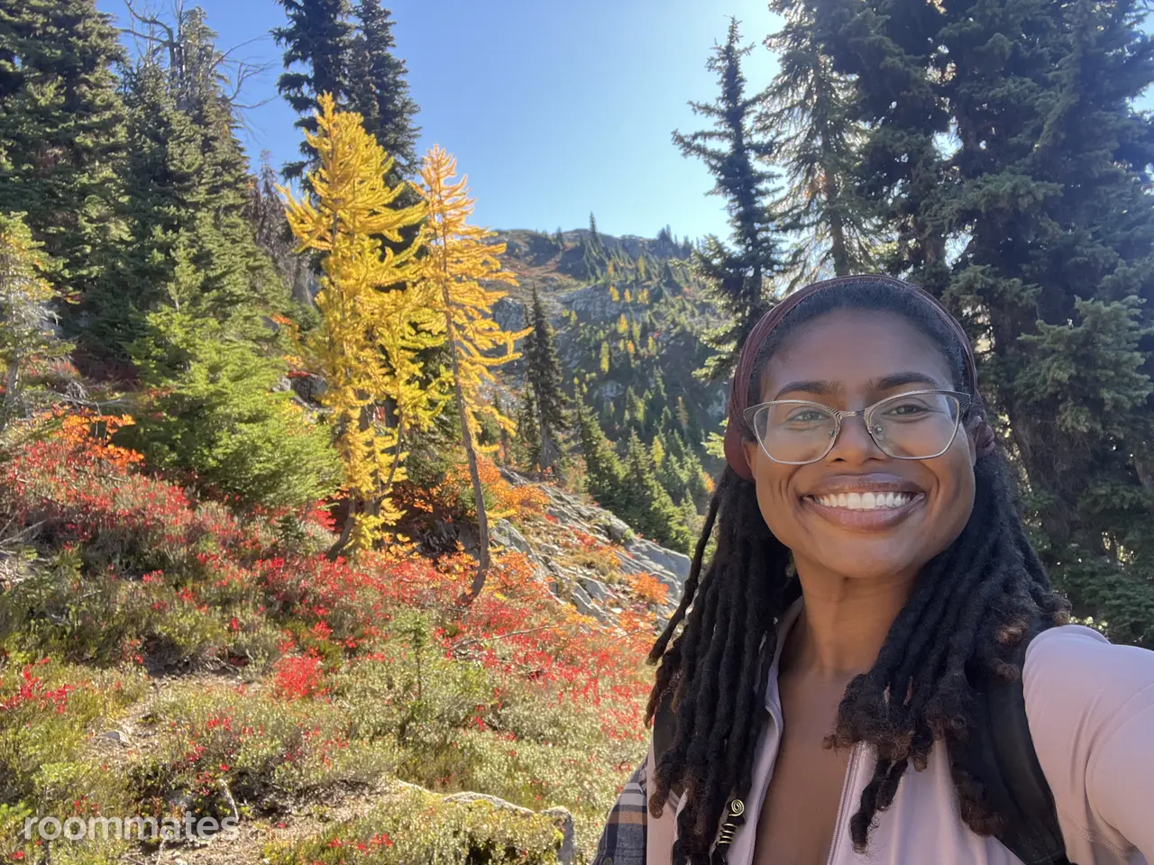 Profile photo 18 of 18