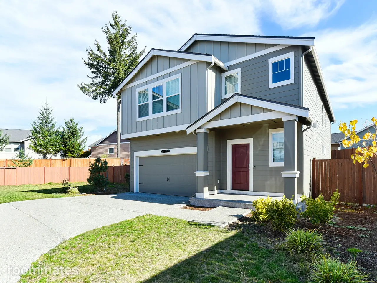 Profile photo 3 of 18