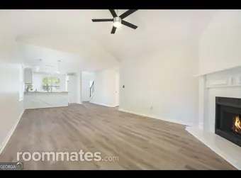 Room for rent in Marietta, GA $900, house