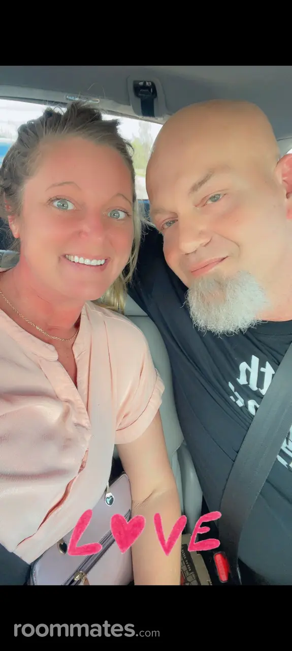 Profile photo 3 of 8