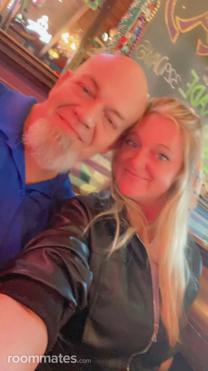 Profile photo 5 of 6