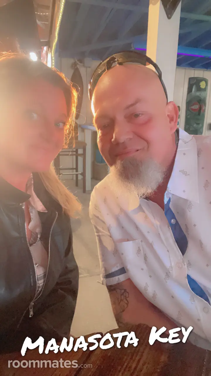 Profile photo 6 of 6