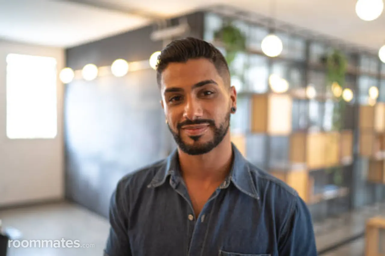 Profile photo 5 of 5