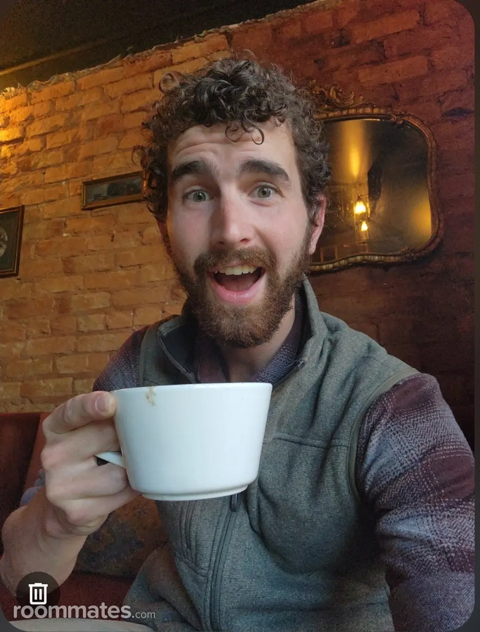 Profile photo 14 of 14