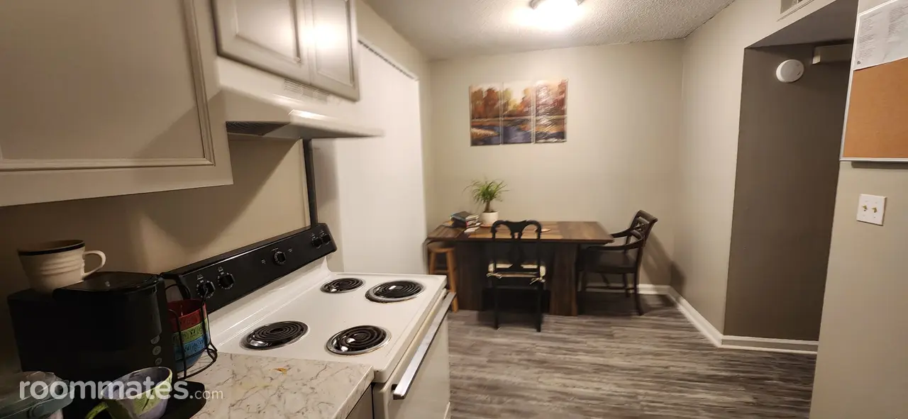 Profile photo 2 of 14