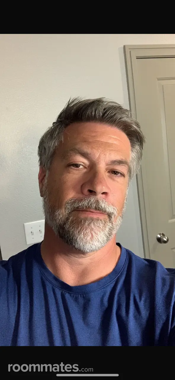 Profile photo 1 of 1