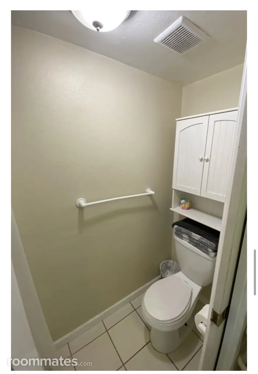 Profile photo 6 of 11