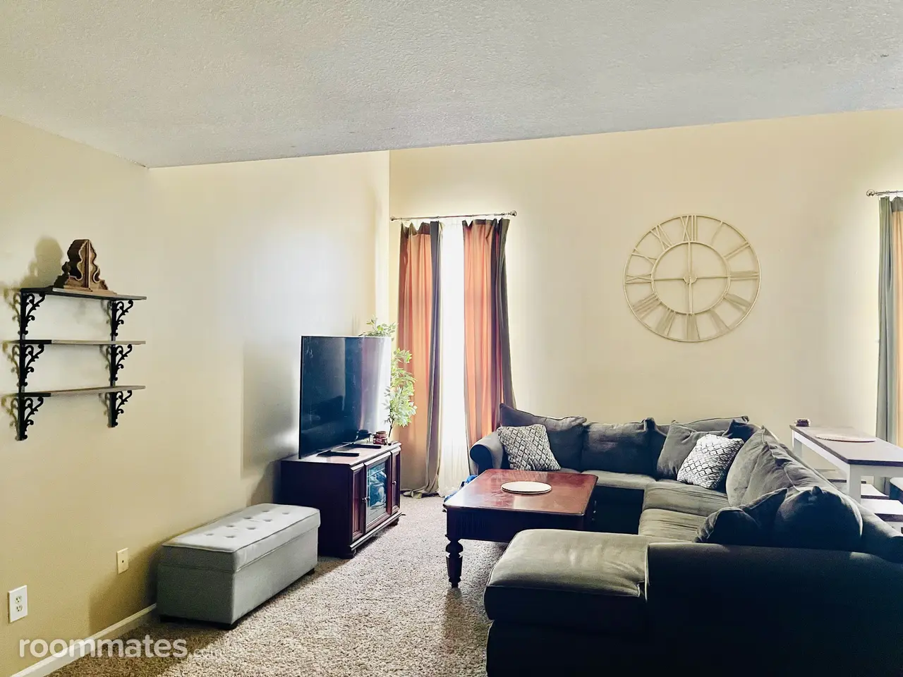 Profile photo 6 of 11