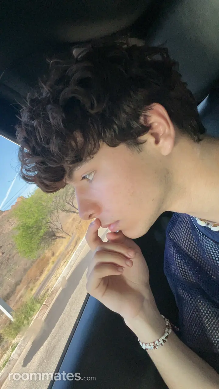 Profile photo 4 of 5