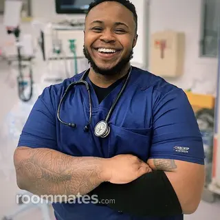 Roommate looking Woodbridge, VA, $1000