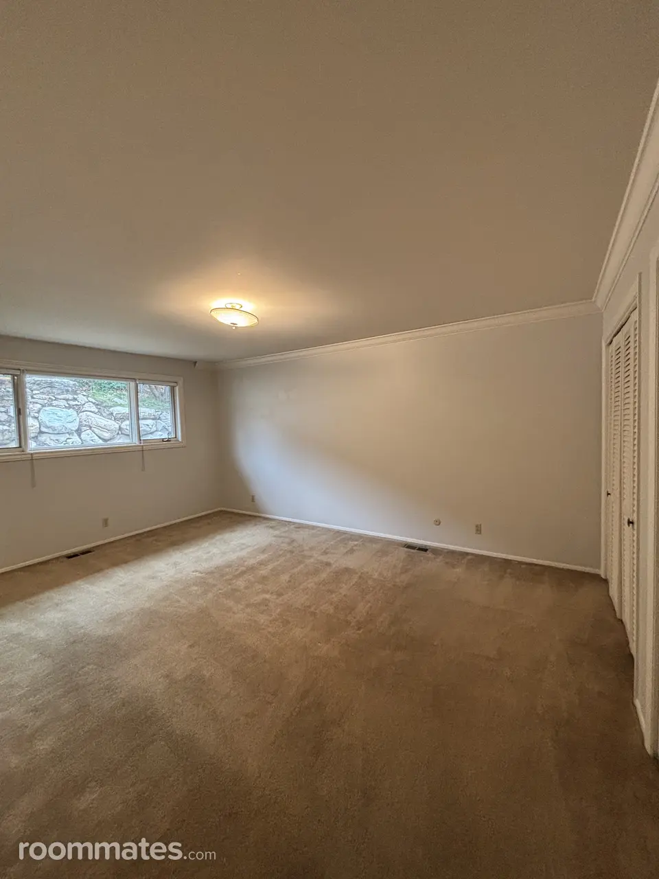 Profile photo 1 of 7