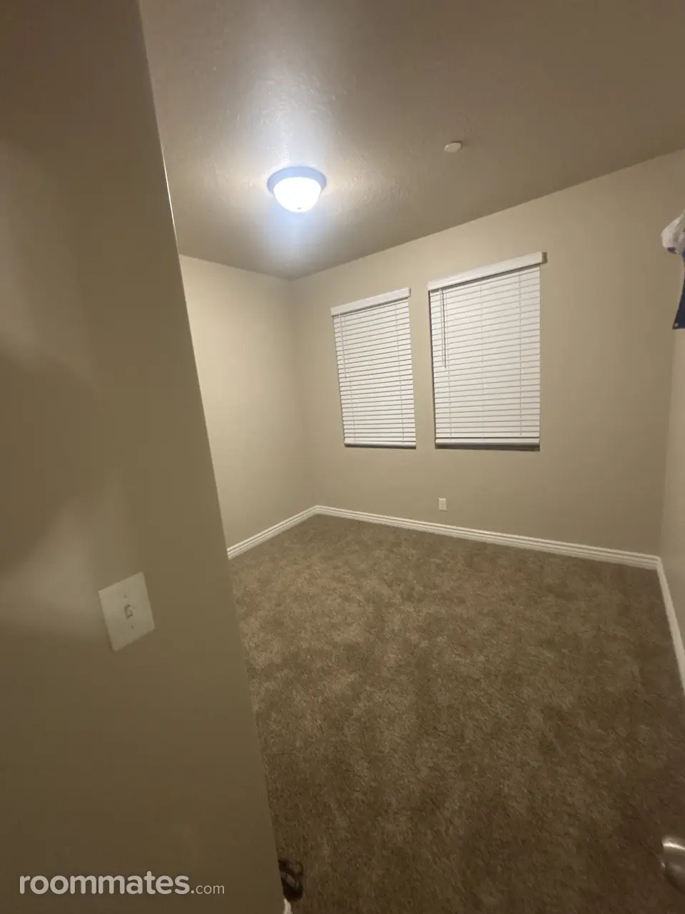 Profile photo 4 of 8