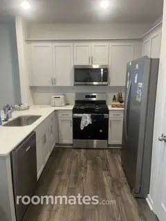 Room for rent in Wake Forest, NC $900, townhouse