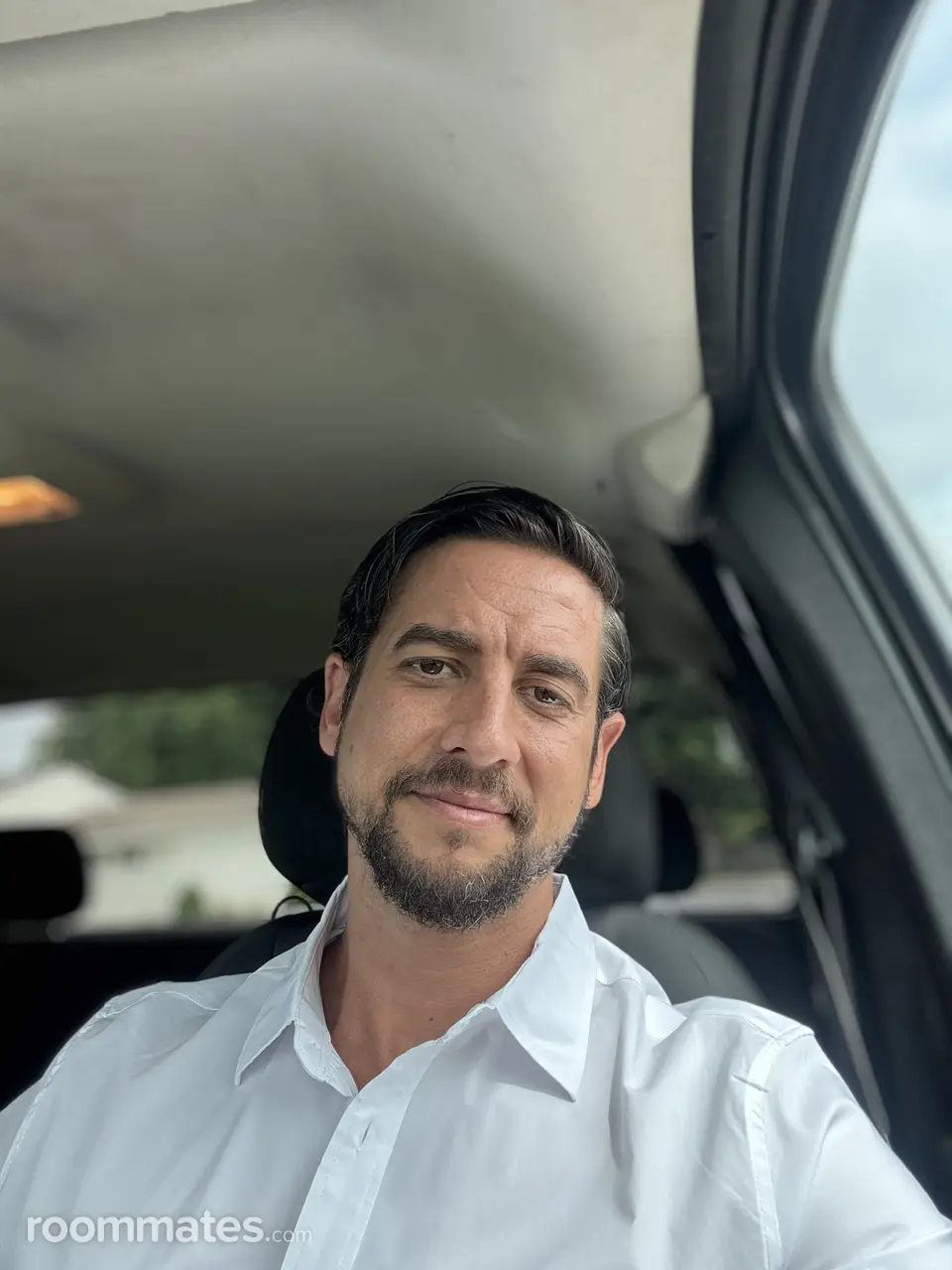 Profile photo 10 of 10