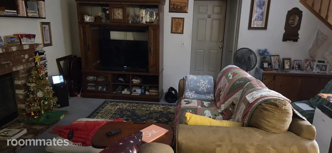 Profile photo 8 of 11