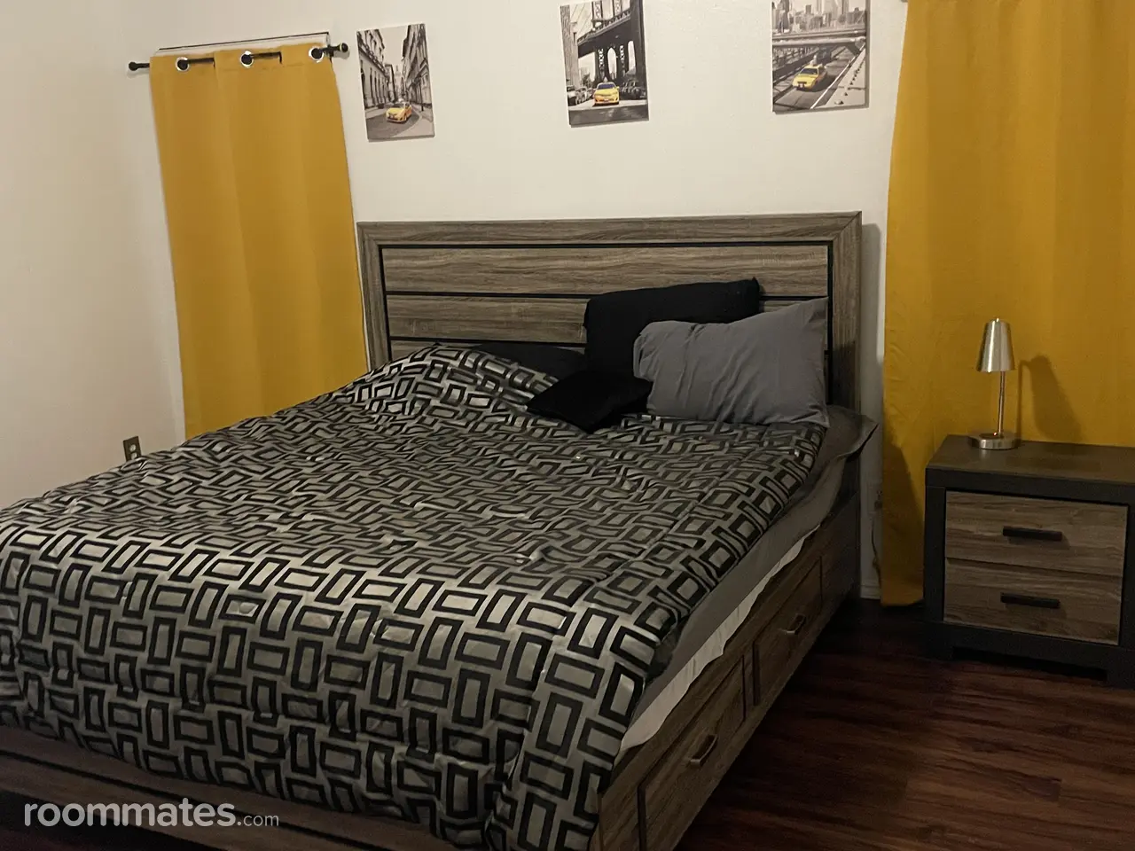 Profile photo 2 of 4