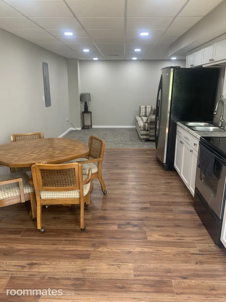 Profile photo 5 of 6