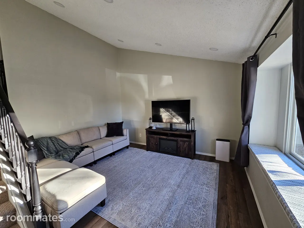 Profile photo 4 of 9