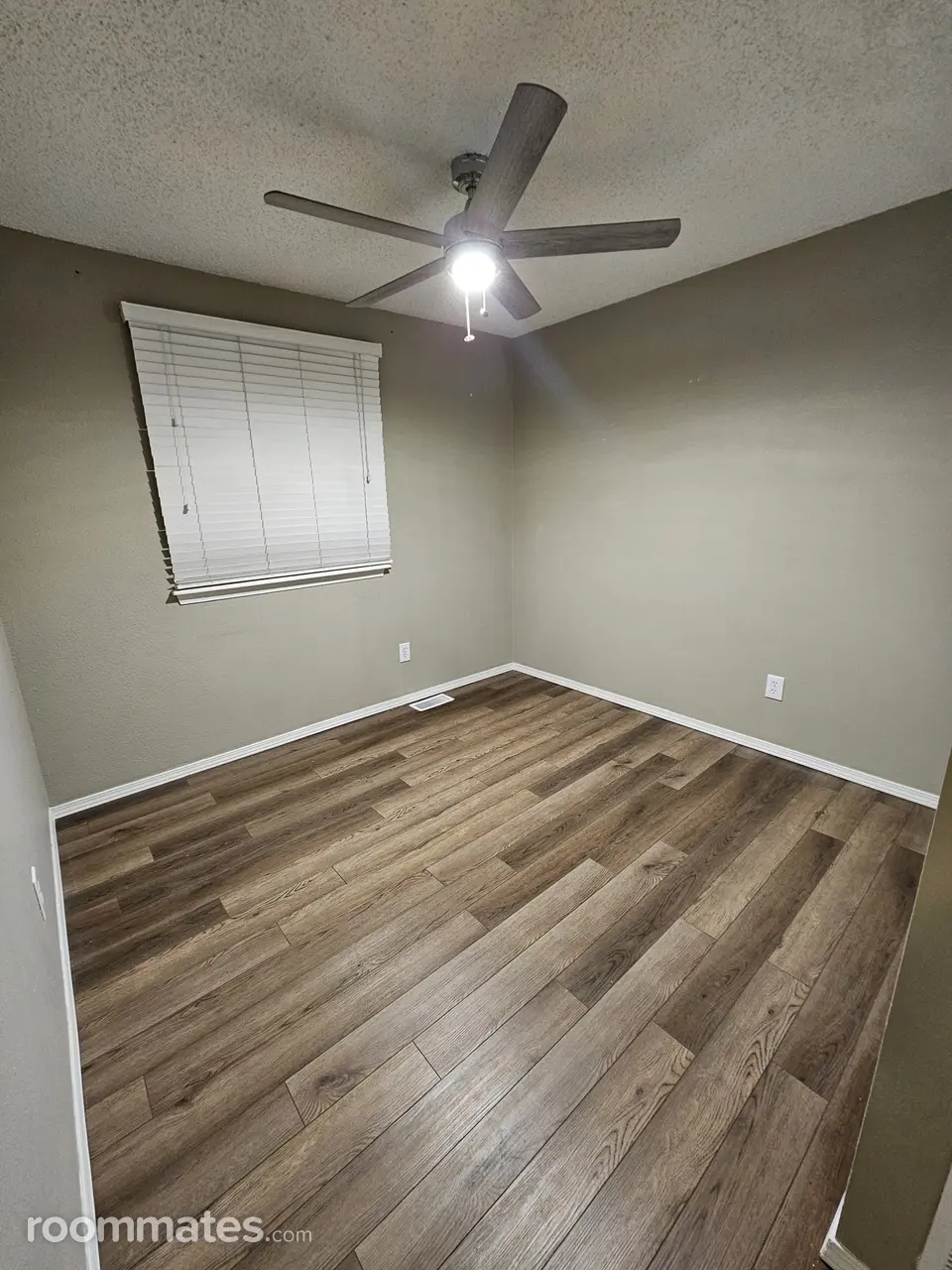 Profile photo 2 of 9