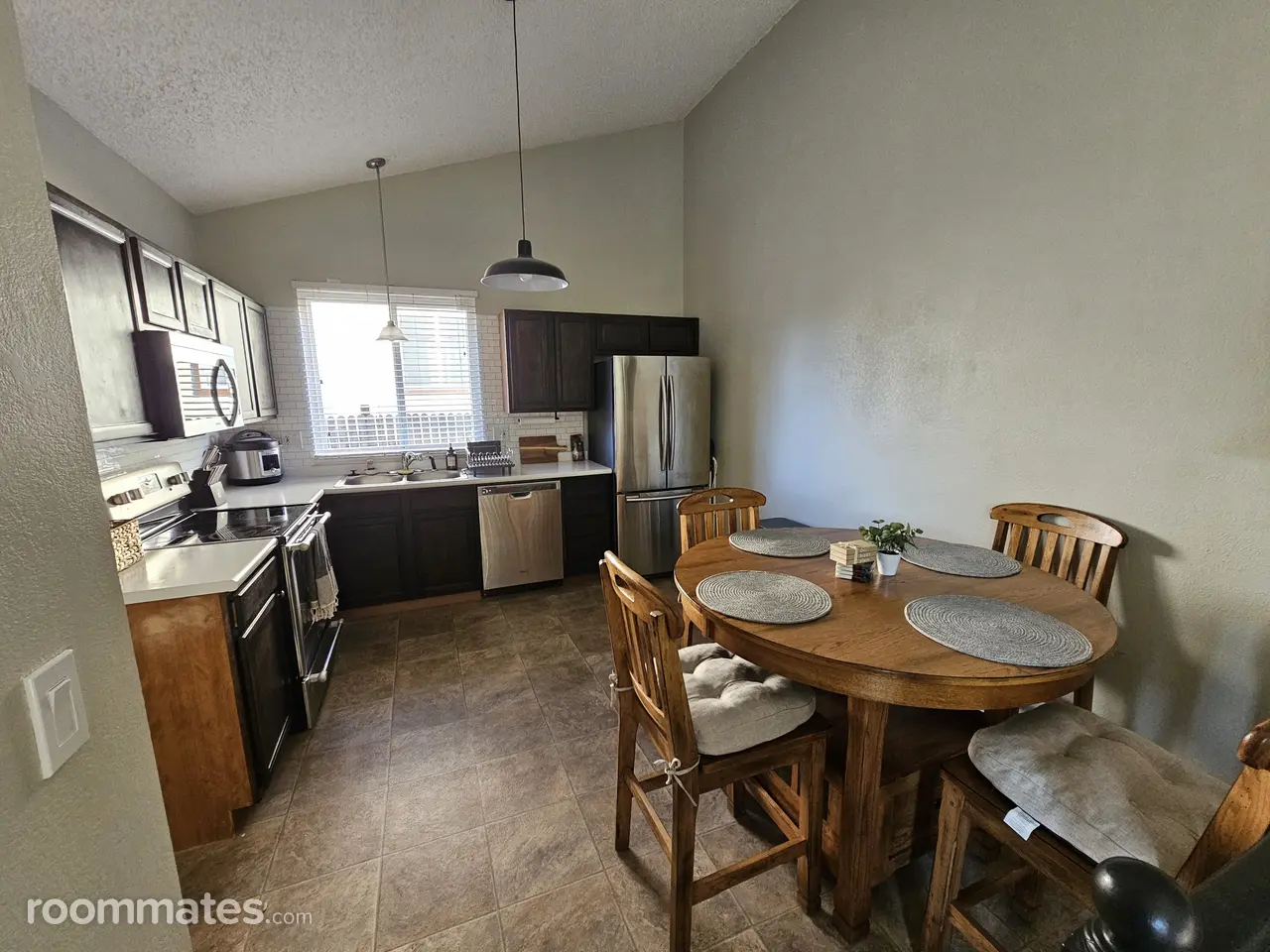 Profile photo 7 of 9