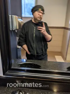 Roommate looking Brighton, CO, $1200