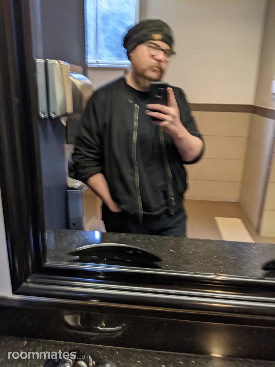 Profile photo 1 of 1